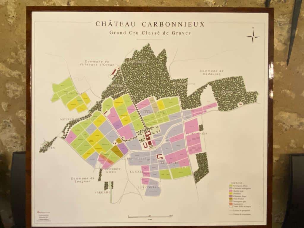 Chateau Carbonnieux : L'apprenti Sommelier Vous Dit Tout Sur Ce Joyau