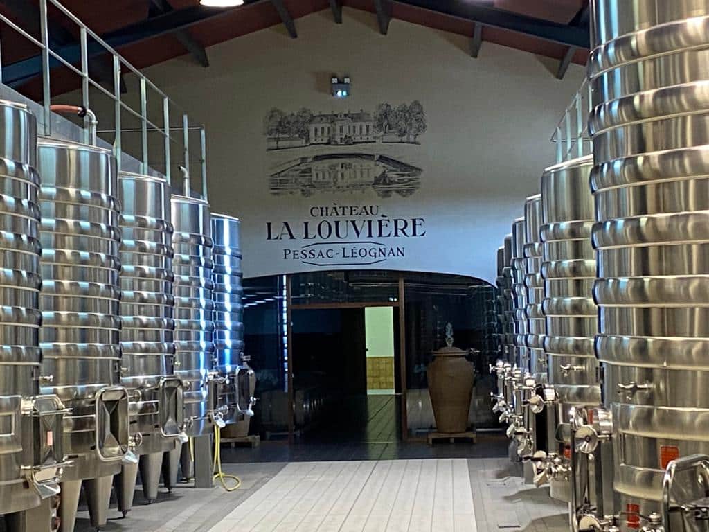 l-apprenti-sommelier-vins-pessac-leognan-vin-pessac-leognan-chateau-la-louviere-visite-chai-chais-vigne-vignes-vignoble-vin-blanc-vin-rouge-graves-8